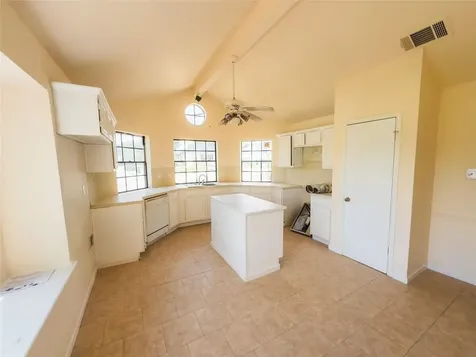 1169 Lago Vista Street San Marcos TX 78666