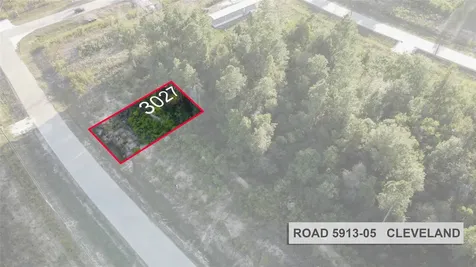 3027 Road 5913 Cleveland TX 77327