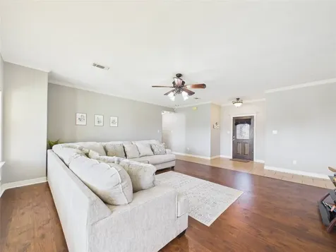 131 Eagle Nest Court Richwood TX 77566