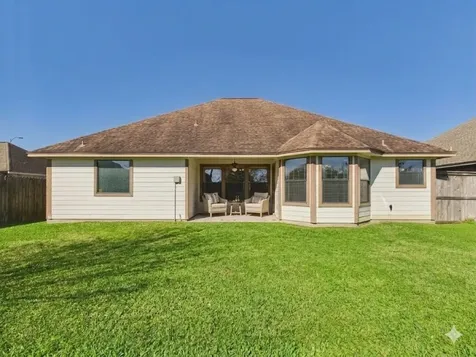 131 Eagle Nest Court Richwood TX 77566