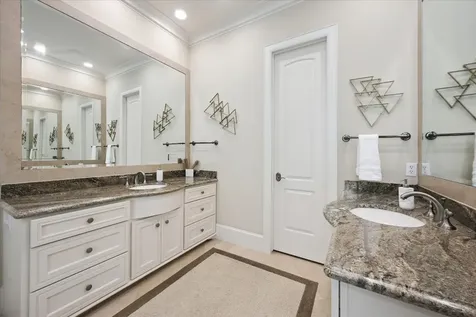 5736 Tanglewood Cove Street Houston TX 77057
