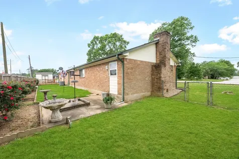 10192 Fm 1097 Road W Willis TX 77318