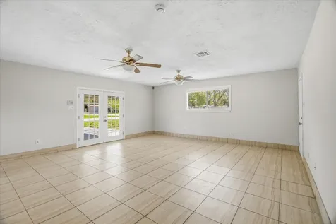 501 Ladd Street Dayton TX 77535