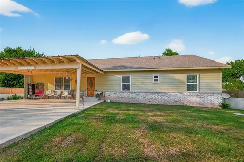 1619 Dolores Street Rosharon TX 77583