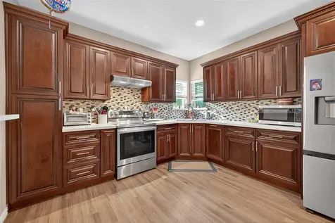 1619 Dolores Street Rosharon TX 77583