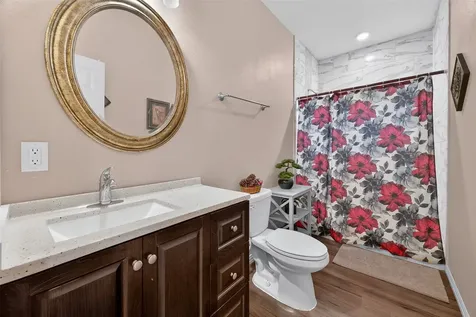 1619 Dolores Street Rosharon TX 77583