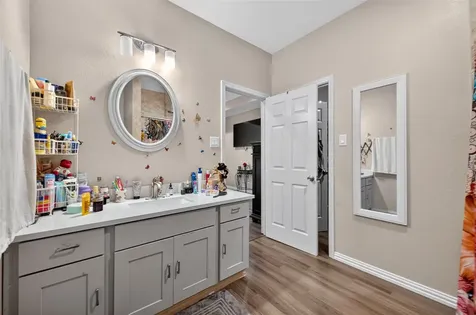 1619 Dolores Street Rosharon TX 77583