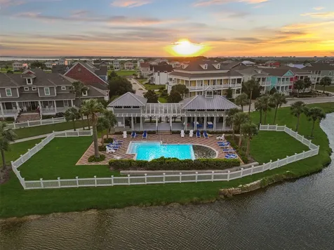 6 Barque Lane Galveston TX 77554