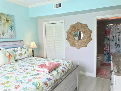 7000 Seawall Boulevard 713 Galveston TX 77551