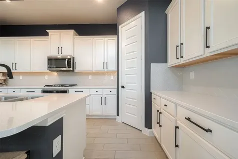 6410 Tiburon Lakes Drive Katy TX 77493