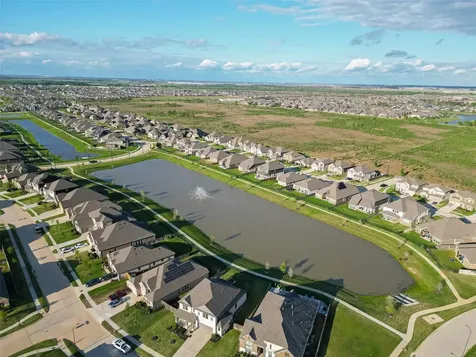 6410 Tiburon Lakes Drive Katy TX 77493
