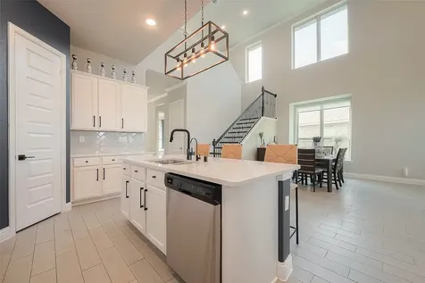 6410 Tiburon Lakes Drive Katy TX 77493
