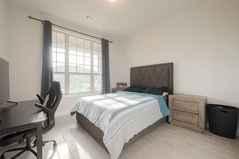 6410 Tiburon Lakes Drive Katy TX 77493