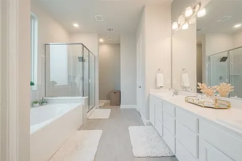 6410 Tiburon Lakes Drive Katy TX 77493
