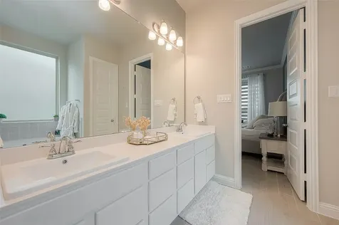 6410 Tiburon Lakes Drive Katy TX 77493