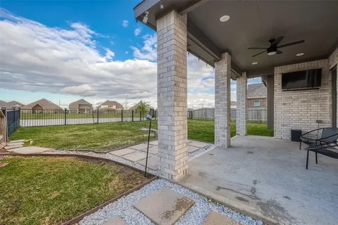 6410 Tiburon Lakes Drive Katy TX 77493