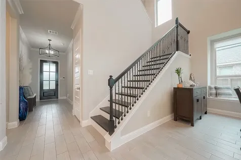 6410 Tiburon Lakes Drive Katy TX 77493