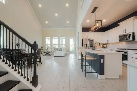 6410 Tiburon Lakes Drive Katy TX 77493