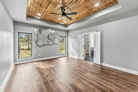 104 Noah Court Huntsville TX 77320