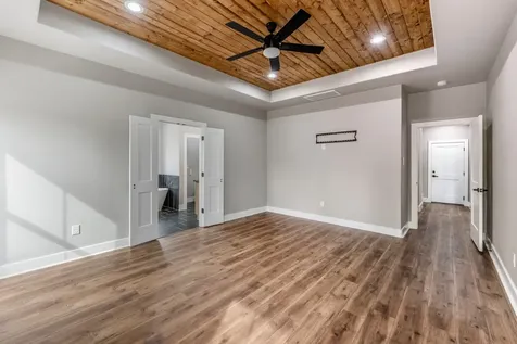 104 Noah Court Huntsville TX 77320