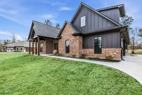 104 Noah Court Huntsville TX 77320