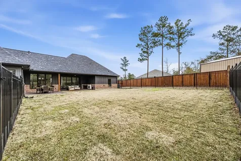 104 Noah Court Huntsville TX 77320