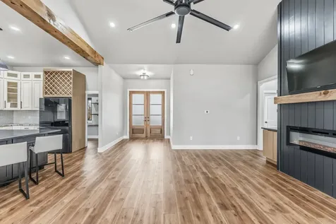 104 Noah Court Huntsville TX 77320