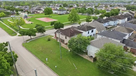 8902 Iron Springs Drive Houston TX 77034