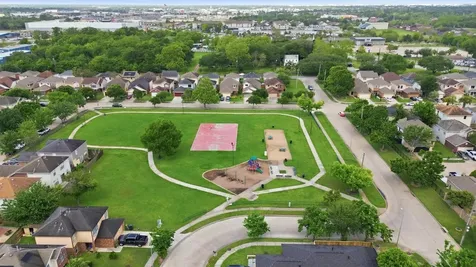8902 Iron Springs Drive Houston TX 77034