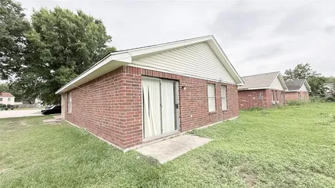 15821 Ridgecroft Road Houston TX 77053