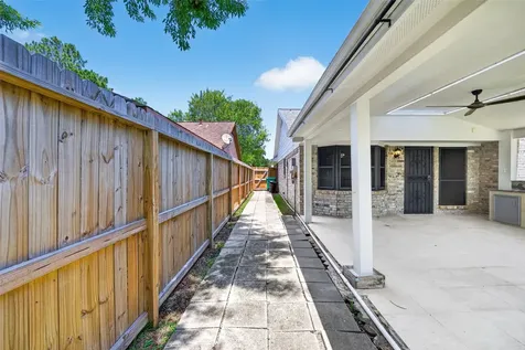 10714 Sagewind Drive Houston TX 77089