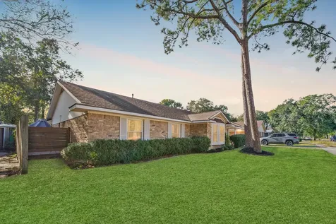 5919 Lattimer Drive Houston TX 77035