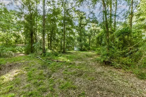 1660 County Road 3011 Dayton TX 77535