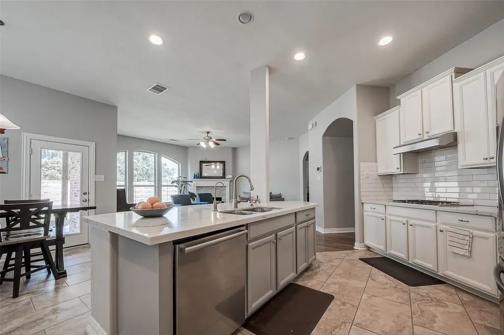 28314 Calaveras Lake Drive Spring TX 77386