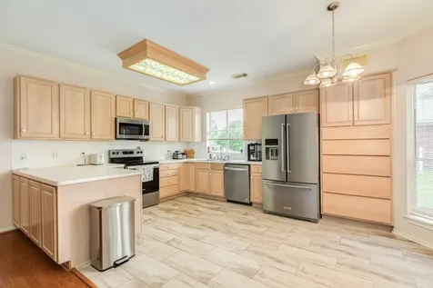 54 Peppermint Court Lake Jackson TX 77566