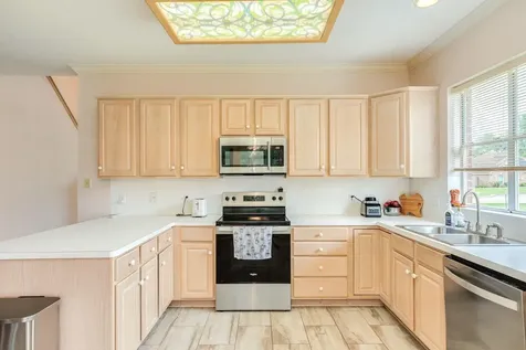 54 Peppermint Court Lake Jackson TX 77566