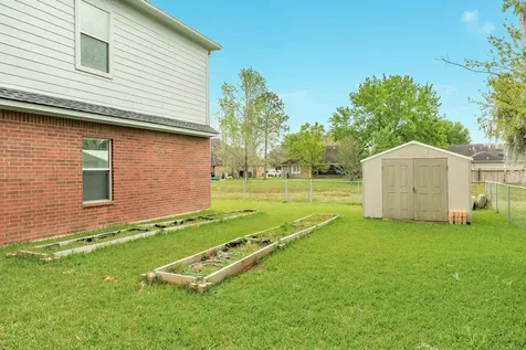 54 Peppermint Court Lake Jackson TX 77566