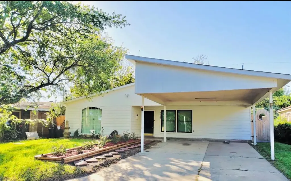 1205 Bank Drive Houston TX 77547