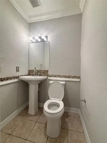 1205 Bank Drive Houston TX 77547
