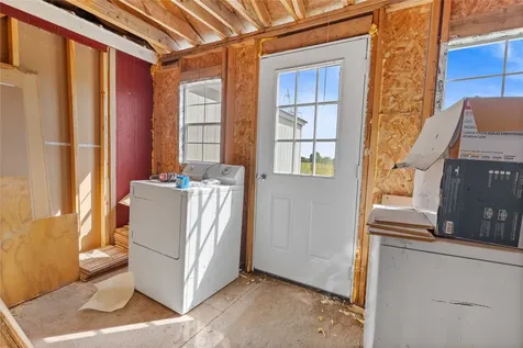 7171 Breezewood Drive Iola TX 77861