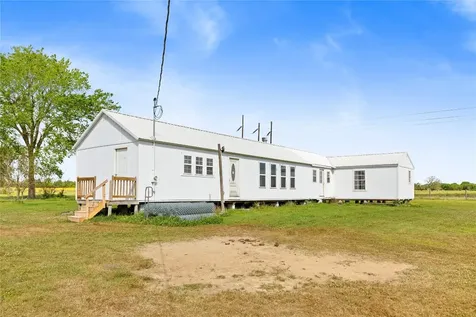 7171 Breezewood Drive Iola TX 77861