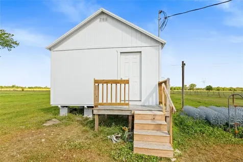 7171 Breezewood Drive Iola TX 77861