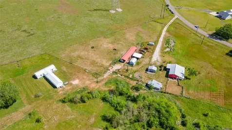 7171 Breezewood Drive Iola TX 77861