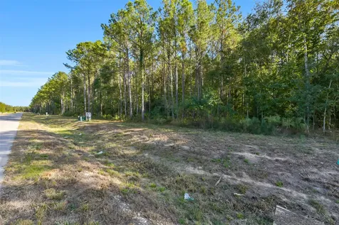 1812 Road 66116 Dayton TX 77535
