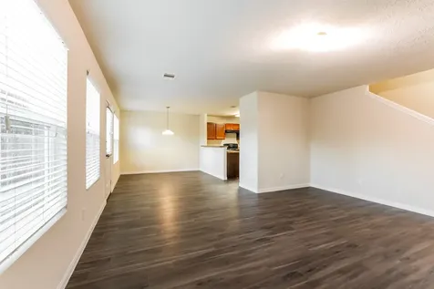 10931 Myrtle Oak Street Houston TX 77016