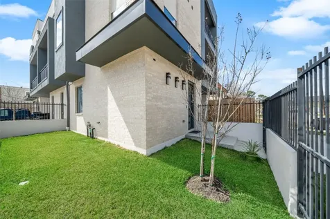 1839 Colquitt Street Houston TX 77098