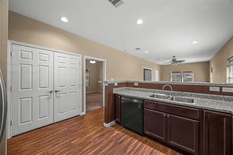 5219 Farmer Street Houston TX 77020