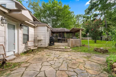 64 County Road 4321 Dayton TX 77535