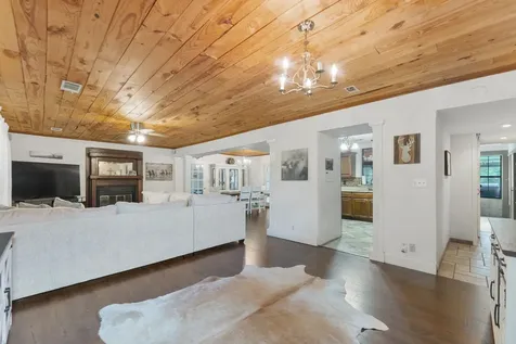64 County Road 4321 Dayton TX 77535