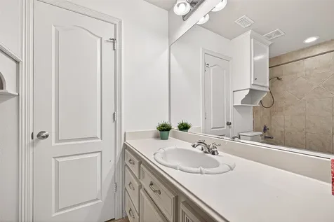 25626 Windy Isle Court Spring TX 77389